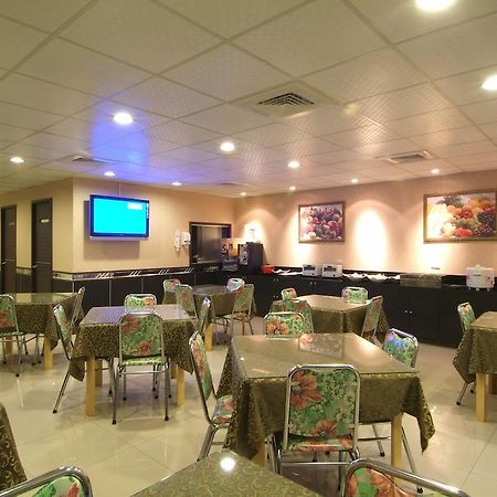Tong Bing Express Hotell Hsinchu stad Exteriör bild